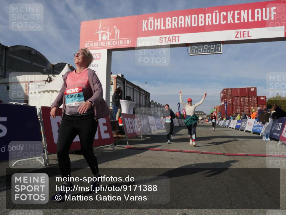 03.10.2025 - Köhlbrandbrückenlauf Matties Gatica Varas http://msf.ph/oto/9171388 03.10.2025 10:36:45 Ziel 1819, 1982, 2331, 2780, 3094, 3225, 3311 meine-sportfotos.de