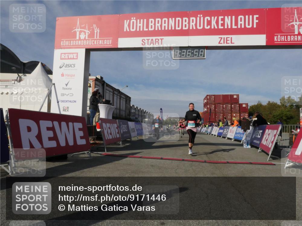 03.10.2025 - Köhlbrandbrückenlauf Matties Gatica Varas http://msf.ph/oto/9171446 03.10.2025 10:36:59 Ziel 2473, 2535, 3096 meine-sportfotos.de