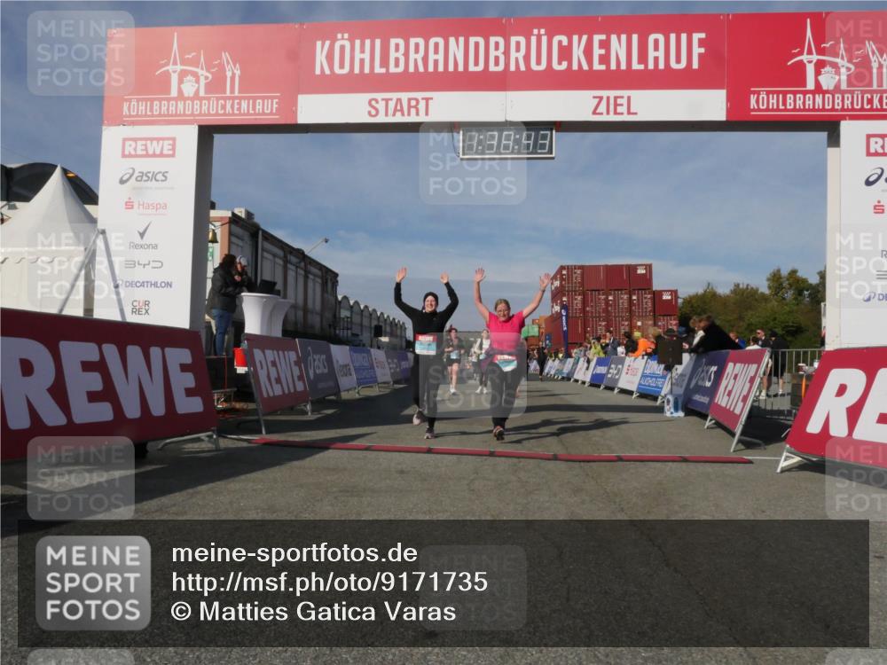 03.10.2025 - Köhlbrandbrückenlauf Matties Gatica Varas http://msf.ph/oto/9171735 03.10.2025 10:38:45 Ziel 2042, 2279, 2440, 2626, 2627, 2662, 2859, 2860, 3437, 3438, 3442, 3621 meine-sportfotos.de