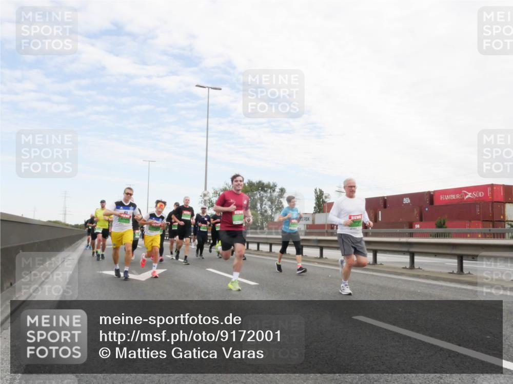 03.10.2025 - Köhlbrandbrückenlauf Matties Gatica Varas http://msf.ph/oto/9172001 03.10.2025 15:19:08 Position 3  meine-sportfotos.de