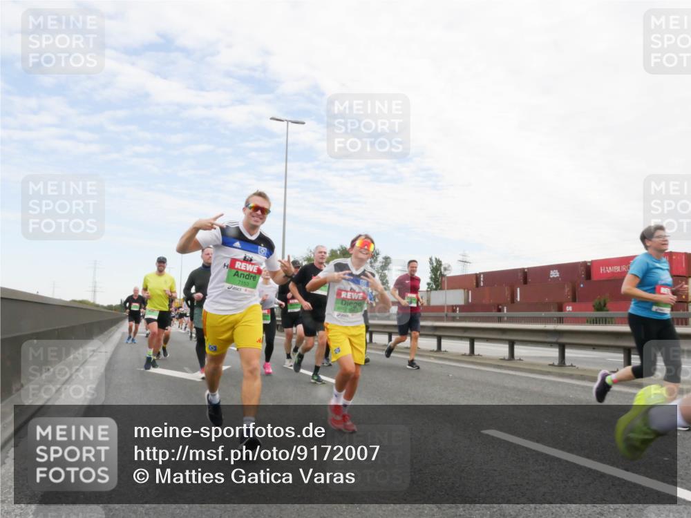 03.10.2025 - Köhlbrandbrückenlauf Matties Gatica Varas http://msf.ph/oto/9172007 03.10.2025 15:19:10 Position 3 7153 meine-sportfotos.de