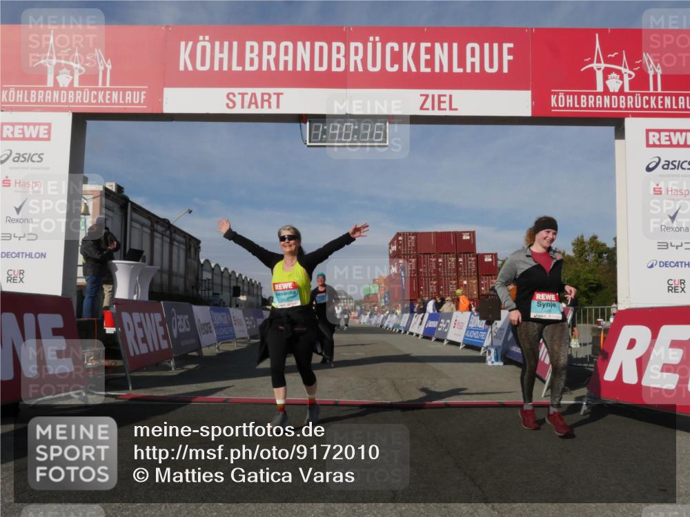 03.10.2025 - Köhlbrandbrückenlauf Matties Gatica Varas http://msf.ph/oto/9172010 03.10.2025 10:40:18 Ziel 2288, 2516, 2926, 2927, 2928 meine-sportfotos.de