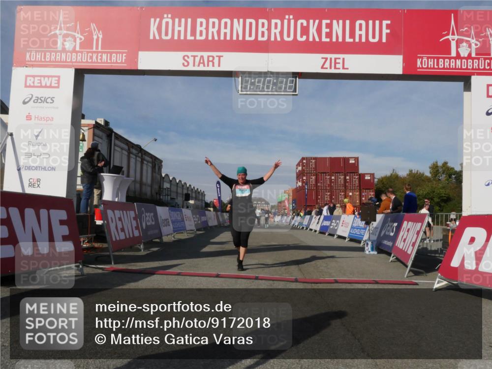 03.10.2025 - Köhlbrandbrückenlauf Matties Gatica Varas http://msf.ph/oto/9172018 03.10.2025 10:40:20 Ziel 2288, 2516, 2926, 2927, 2928 meine-sportfotos.de