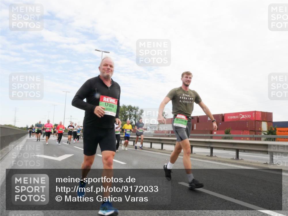 03.10.2025 - Köhlbrandbrückenlauf Matties Gatica Varas http://msf.ph/oto/9172033 03.10.2025 15:19:16 Position 3 9095 meine-sportfotos.de