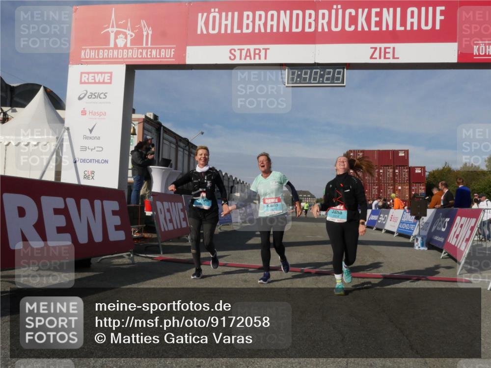 03.10.2025 - Köhlbrandbrückenlauf Matties Gatica Varas http://msf.ph/oto/9172058 03.10.2025 10:40:31 Ziel  meine-sportfotos.de