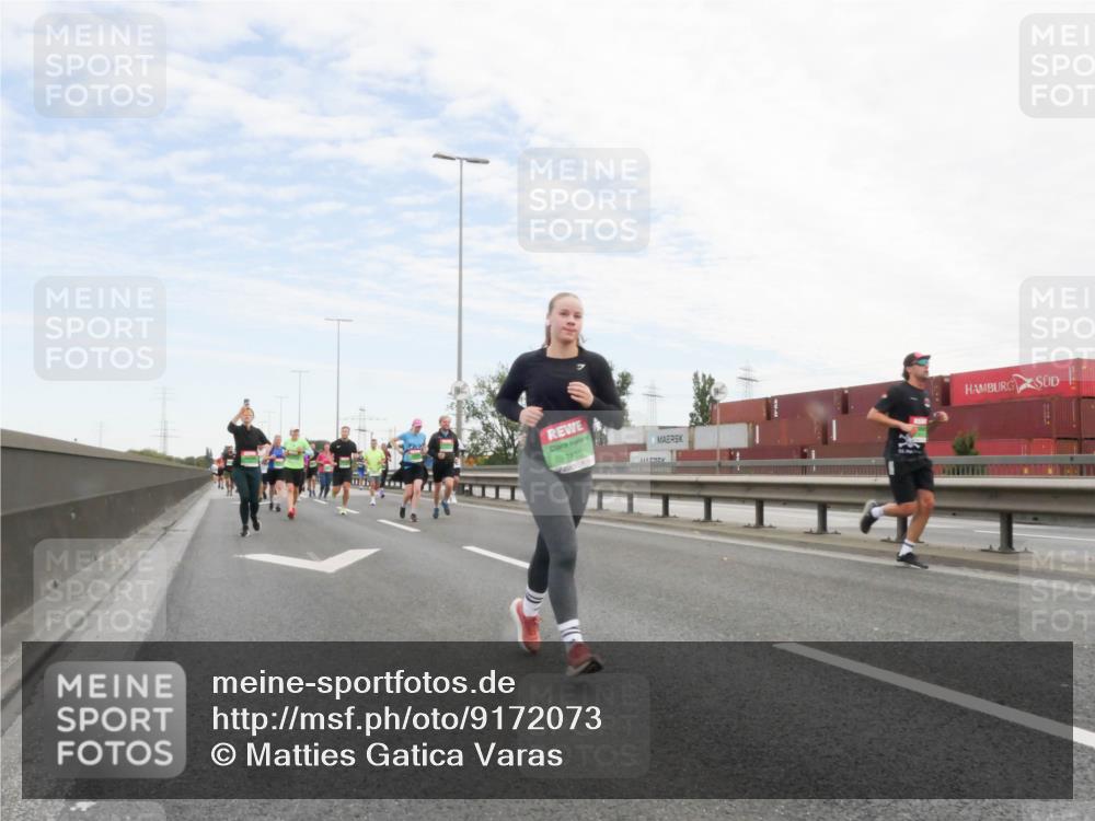 03.10.2025 - Köhlbrandbrückenlauf Matties Gatica Varas http://msf.ph/oto/9172073 03.10.2025 15:19:26 Position 3 7135 meine-sportfotos.de