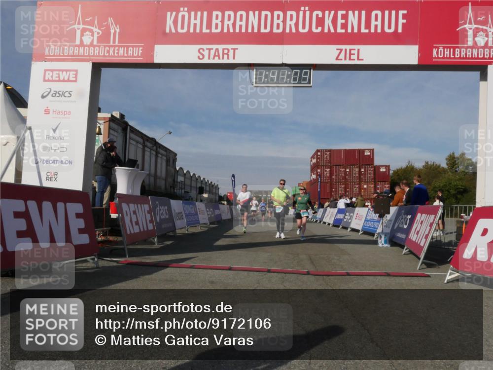 03.10.2025 - Köhlbrandbrückenlauf Matties Gatica Varas http://msf.ph/oto/9172106 03.10.2025 10:41:11 Ziel 2223, 2260, 2485 meine-sportfotos.de