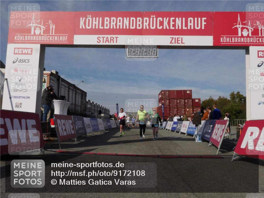 03.10.2025 - Köhlbrandbrückenlauf Matties Gatica Varas http://msf.ph/oto/9172108 03.10.2025 10:41:12 Ziel 1518, 1981, 2223, 2260, 2485, 2723, 3080 meine-sportfotos.de
