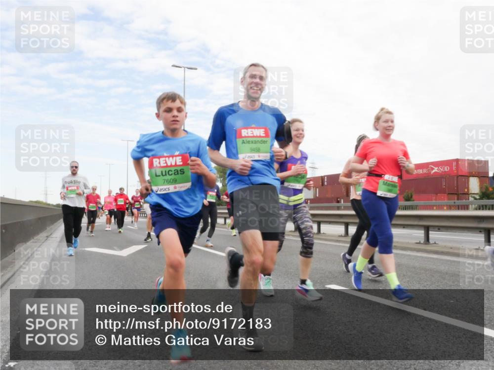 03.10.2025 - Köhlbrandbrückenlauf Matties Gatica Varas http://msf.ph/oto/9172183 03.10.2025 15:19:53 Position 3 7609, 9458 meine-sportfotos.de