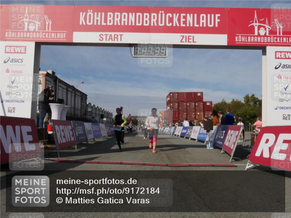 03.10.2025 - Köhlbrandbrückenlauf Matties Gatica Varas http://msf.ph/oto/9172184 03.10.2025 10:41:41 Ziel 2182, 2199, 2307, 2547, 2548, 2555, 2612, 2613, 2666 meine-sportfotos.de