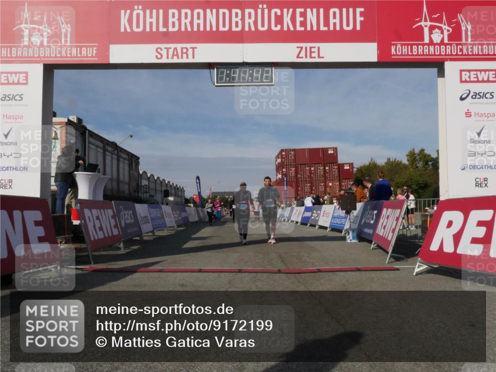 03.10.2025 - Köhlbrandbrückenlauf Matties Gatica Varas http://msf.ph/oto/9172199 03.10.2025 10:41:44 Ziel 2182, 2307, 2548, 2555, 2612, 2613, 2666 meine-sportfotos.de