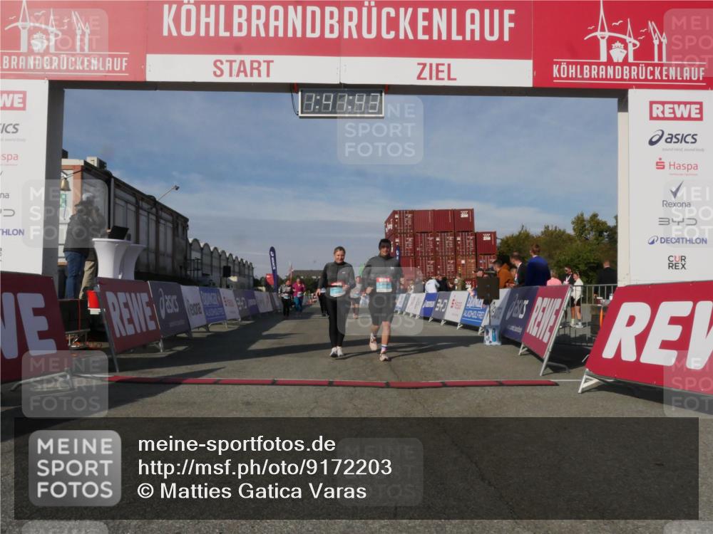 03.10.2025 - Köhlbrandbrückenlauf Matties Gatica Varas http://msf.ph/oto/9172203 03.10.2025 10:41:45 Ziel 2182, 2307, 2548, 2555, 2612, 2613, 2666 meine-sportfotos.de