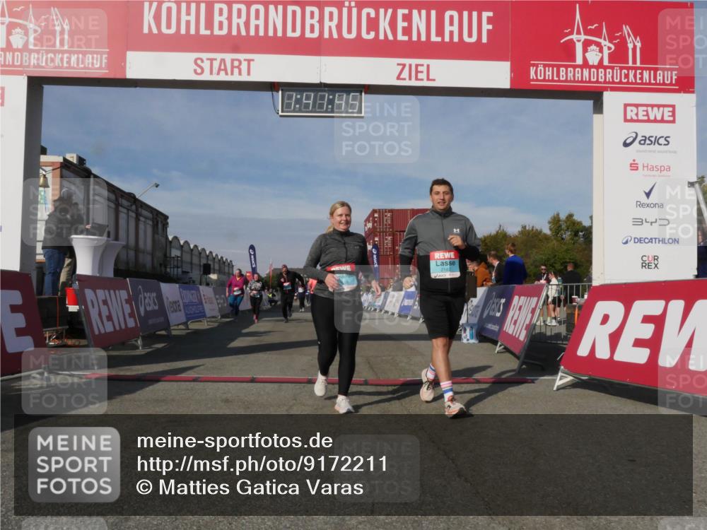03.10.2025 - Köhlbrandbrückenlauf Matties Gatica Varas http://msf.ph/oto/9172211 03.10.2025 10:41:47 Ziel 2307, 2555, 2612, 2613, 2666, 3517 meine-sportfotos.de