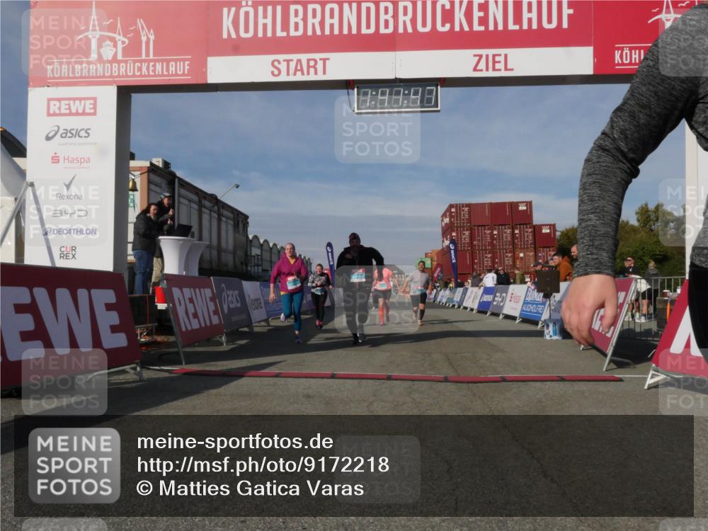 03.10.2025 - Köhlbrandbrückenlauf Matties Gatica Varas http://msf.ph/oto/9172218 03.10.2025 10:41:49 Ziel 2307, 2555, 2612, 2613, 2666, 3517 meine-sportfotos.de