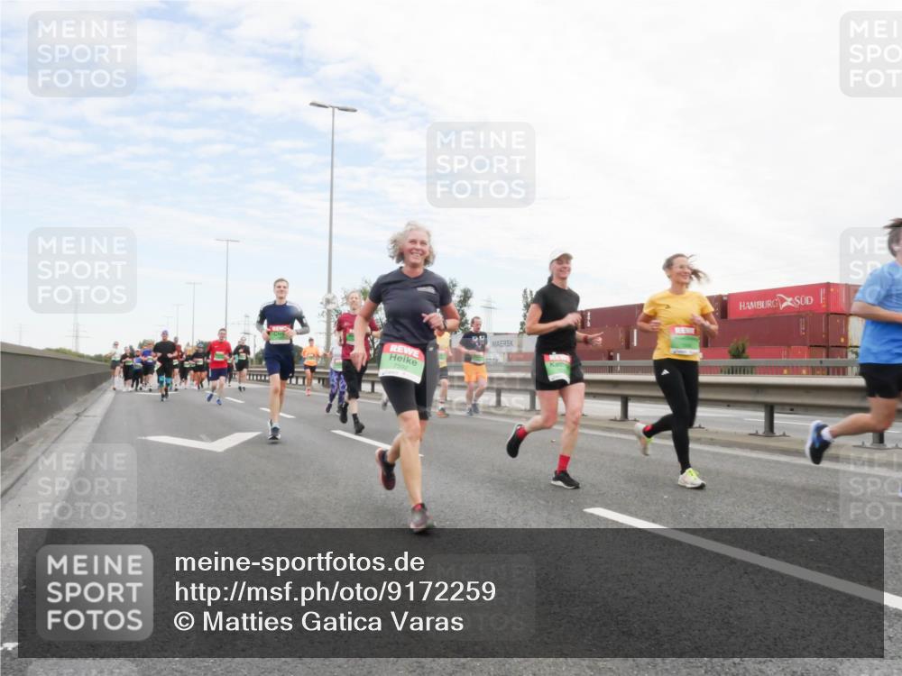 03.10.2025 - Köhlbrandbrückenlauf Matties Gatica Varas http://msf.ph/oto/9172259 03.10.2025 15:20:11 Position 3 7592 meine-sportfotos.de