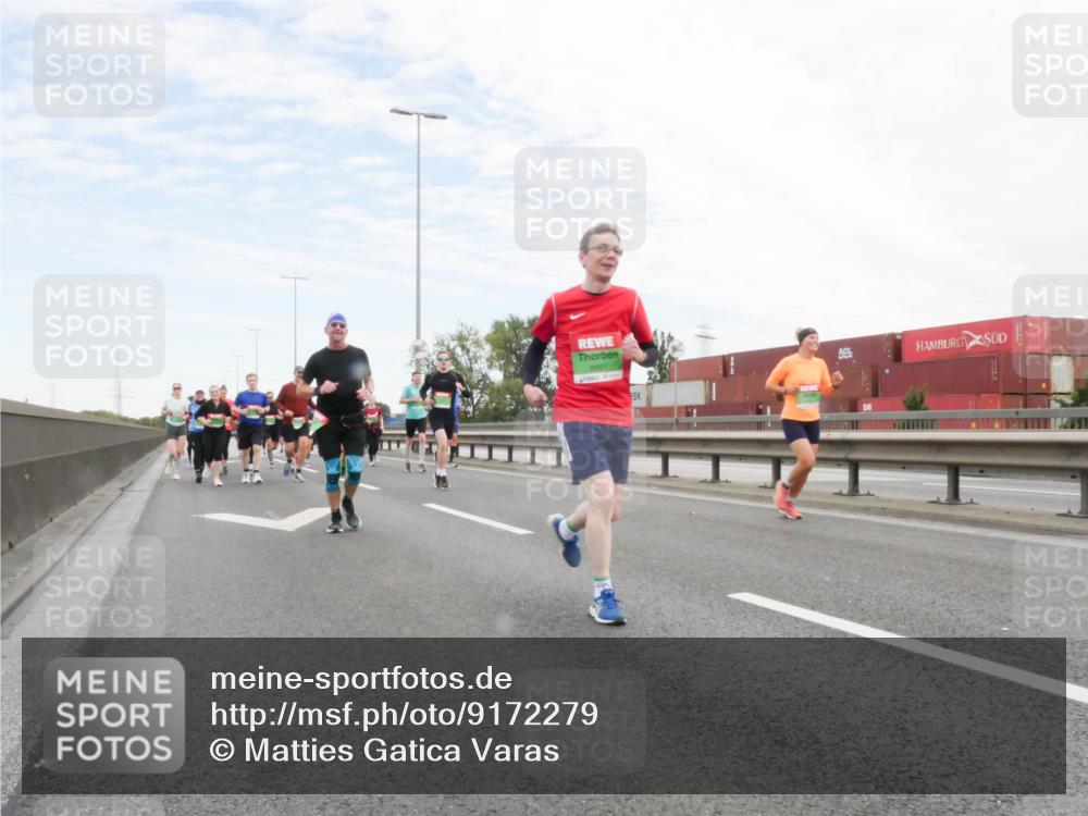 03.10.2025 - Köhlbrandbrückenlauf Matties Gatica Varas http://msf.ph/oto/9172279 03.10.2025 15:20:16 Position 3  meine-sportfotos.de