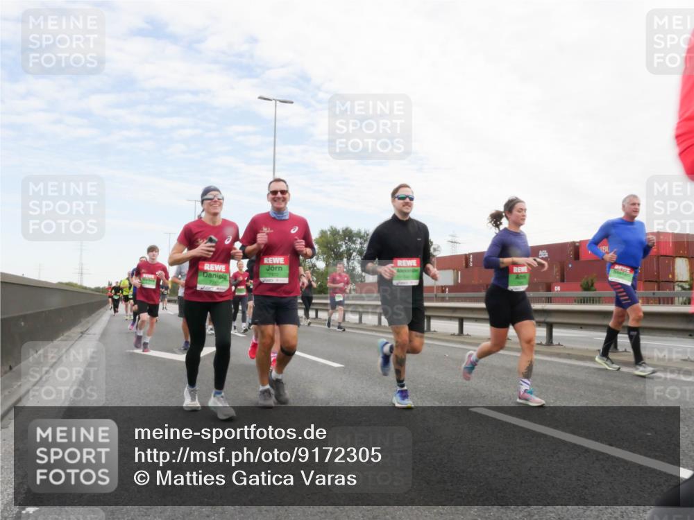 03.10.2025 - Köhlbrandbrückenlauf Matties Gatica Varas http://msf.ph/oto/9172305 03.10.2025 15:20:22 Position 3 776 meine-sportfotos.de