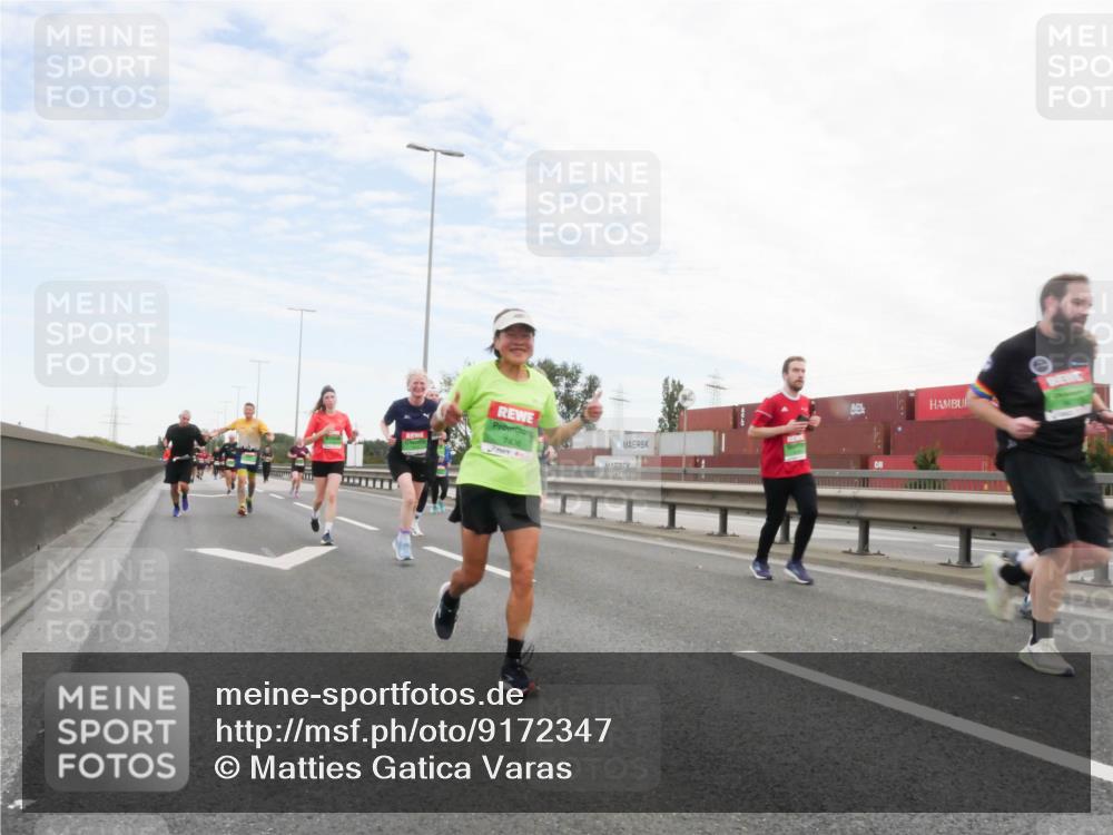 03.10.2025 - Köhlbrandbrückenlauf Matties Gatica Varas http://msf.ph/oto/9172347 03.10.2025 15:20:33 Position 3 7436 meine-sportfotos.de
