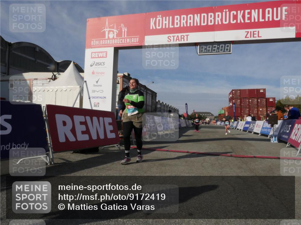 03.10.2025 - Köhlbrandbrückenlauf Matties Gatica Varas http://msf.ph/oto/9172419 03.10.2025 10:43:10 Ziel 3131, 3649 meine-sportfotos.de