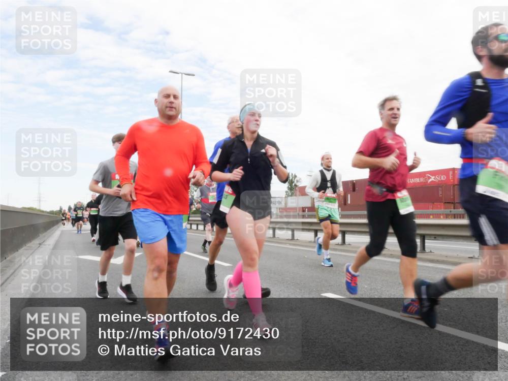 03.10.2025 - Köhlbrandbrückenlauf Matties Gatica Varas http://msf.ph/oto/9172430 03.10.2025 15:20:53 Position 3  meine-sportfotos.de