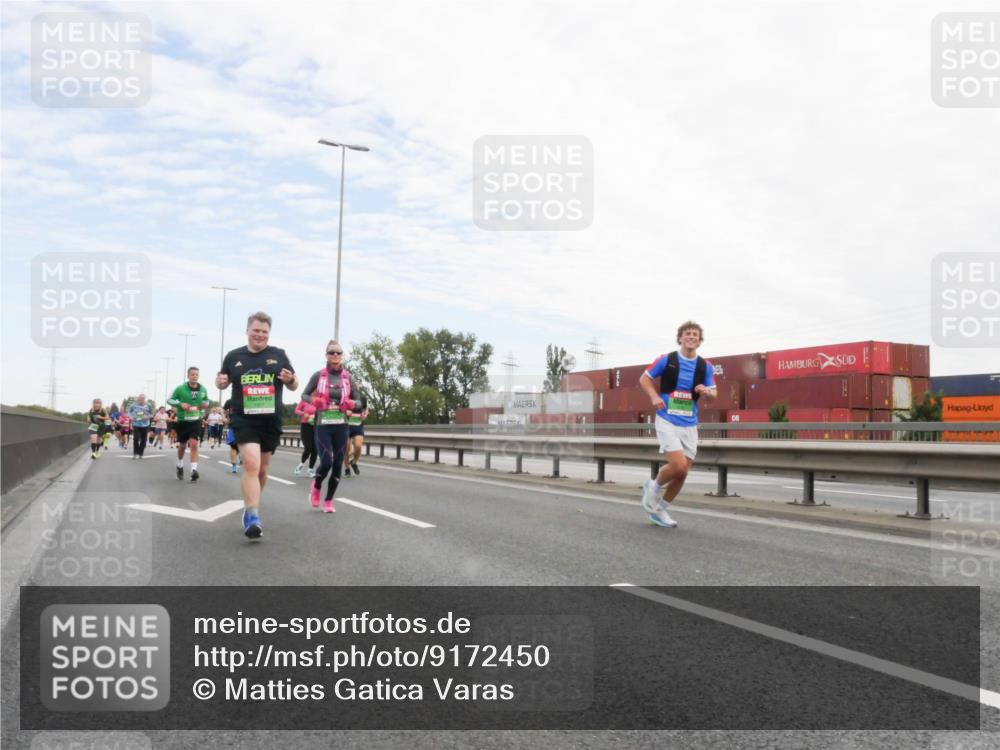 03.10.2025 - Köhlbrandbrückenlauf Matties Gatica Varas http://msf.ph/oto/9172450 03.10.2025 15:20:59 Position 3  meine-sportfotos.de