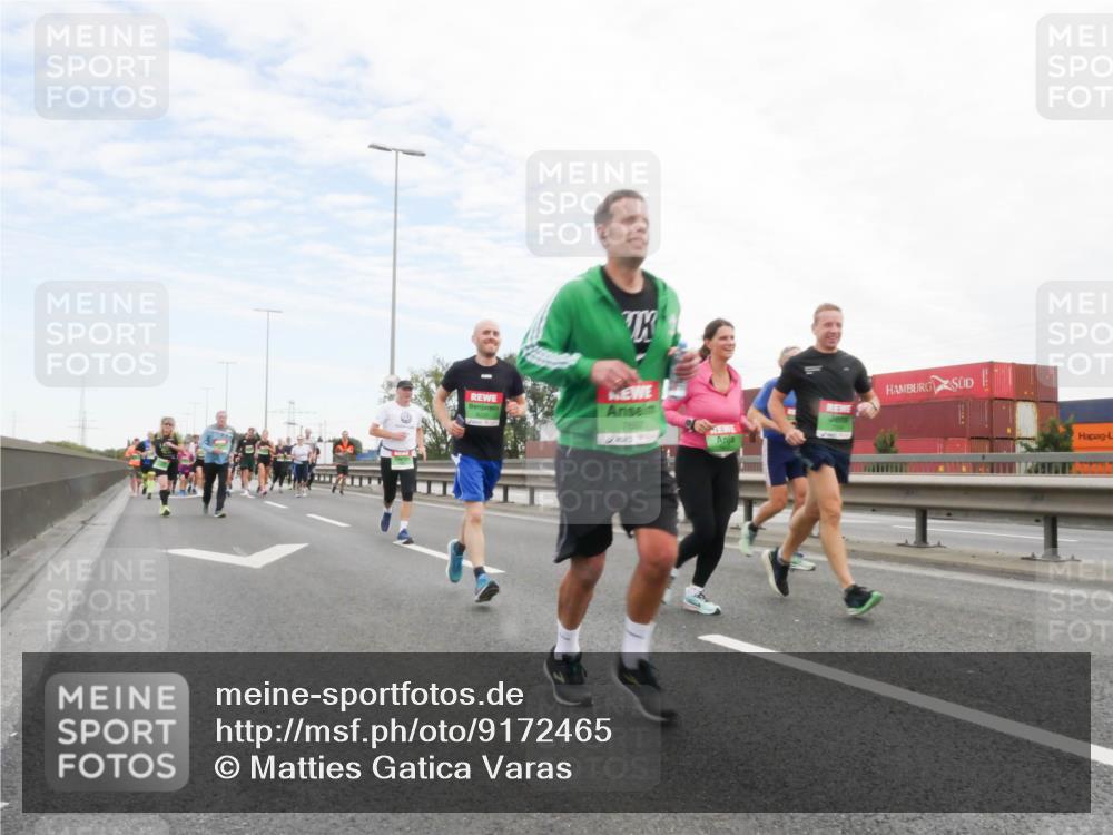 03.10.2025 - Köhlbrandbrückenlauf Matties Gatica Varas http://msf.ph/oto/9172465 03.10.2025 15:21:02 Position 3 7897 meine-sportfotos.de