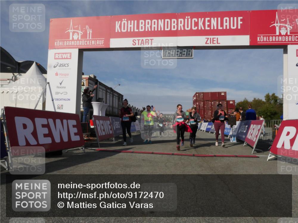 03.10.2025 - Köhlbrandbrückenlauf Matties Gatica Varas http://msf.ph/oto/9172470 03.10.2025 10:43:33 Ziel 2452, 2665, 2795, 3289, 3290, 3822 meine-sportfotos.de