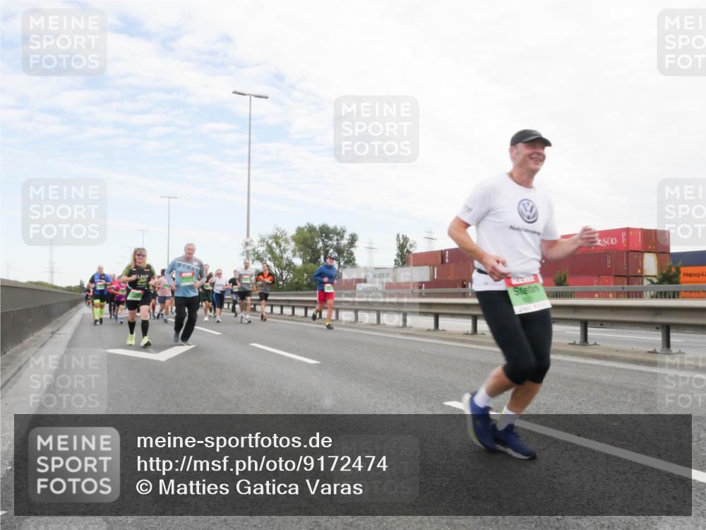 03.10.2025 - Köhlbrandbrückenlauf Matties Gatica Varas http://msf.ph/oto/9172474 03.10.2025 15:21:05 Position 3  meine-sportfotos.de