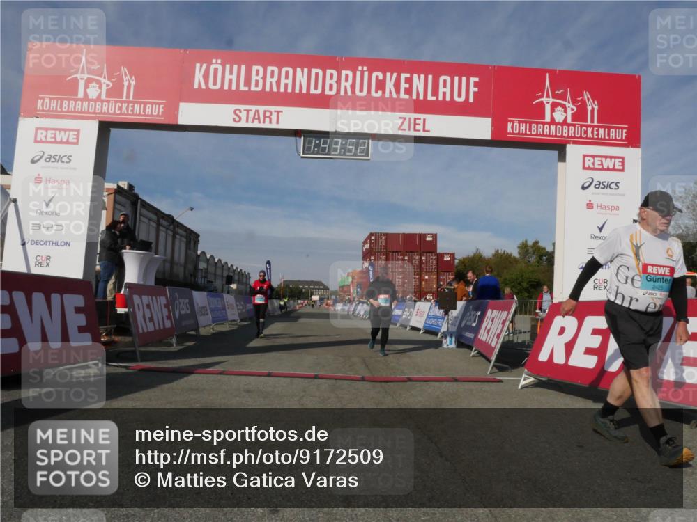 03.10.2025 - Köhlbrandbrückenlauf Matties Gatica Varas http://msf.ph/oto/9172509 03.10.2025 10:43:54 Ziel 2565, 2753 meine-sportfotos.de