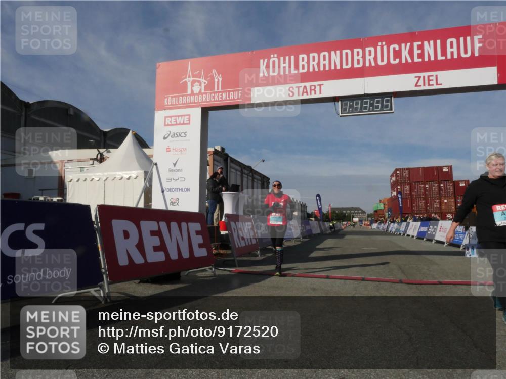 03.10.2025 - Köhlbrandbrückenlauf Matties Gatica Varas http://msf.ph/oto/9172520 03.10.2025 10:43:57 Ziel 2565 meine-sportfotos.de
