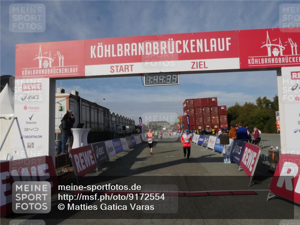 03.10.2025 - Köhlbrandbrückenlauf Matties Gatica Varas http://msf.ph/oto/9172554 03.10.2025 10:44:41 Ziel 2306, 2620 meine-sportfotos.de