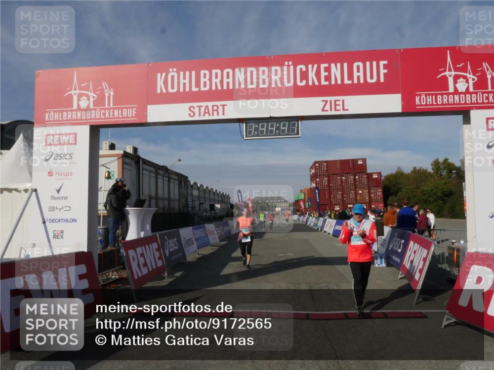 03.10.2025 - Köhlbrandbrückenlauf Matties Gatica Varas http://msf.ph/oto/9172565 03.10.2025 10:44:43 Ziel 2306, 2620 meine-sportfotos.de