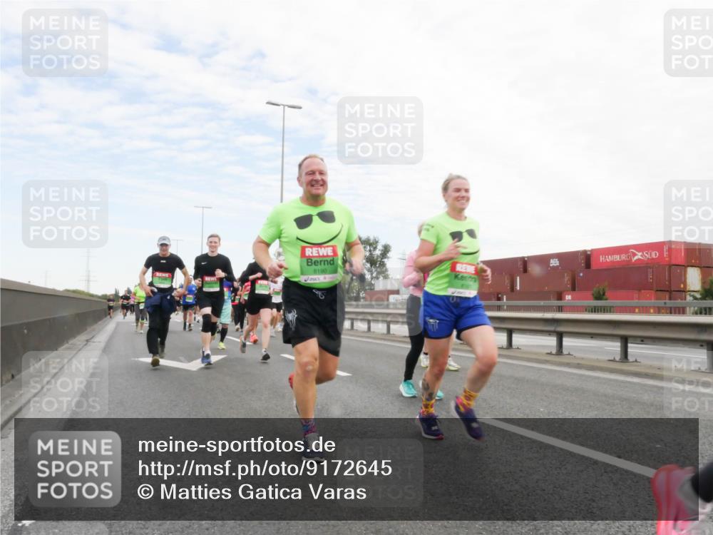 03.10.2025 - Köhlbrandbrückenlauf Matties Gatica Varas http://msf.ph/oto/9172645 03.10.2025 15:21:45 Position 3 8190 meine-sportfotos.de