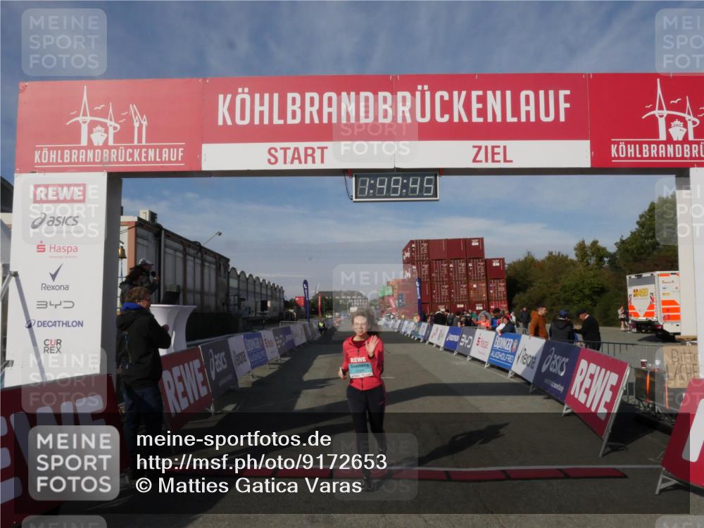03.10.2025 - Köhlbrandbrückenlauf Matties Gatica Varas http://msf.ph/oto/9172653 03.10.2025 10:49:47 Ziel 2191 meine-sportfotos.de