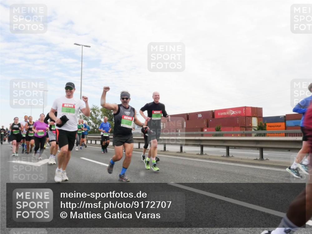 03.10.2025 - Köhlbrandbrückenlauf Matties Gatica Varas http://msf.ph/oto/9172707 03.10.2025 15:22:00 Position 3 9708 meine-sportfotos.de
