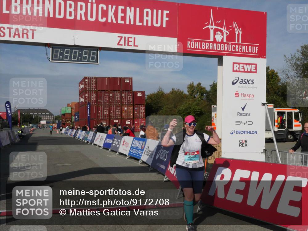 03.10.2025 - Köhlbrandbrückenlauf Matties Gatica Varas http://msf.ph/oto/9172708 03.10.2025 10:50:58 Ziel  meine-sportfotos.de