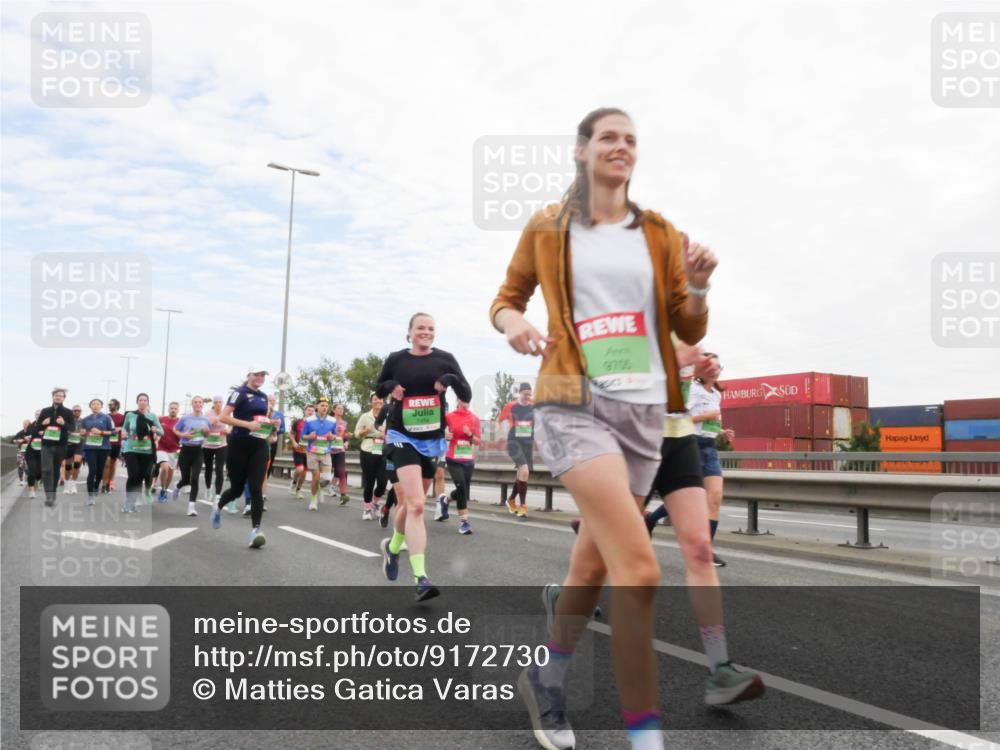 03.10.2025 - Köhlbrandbrückenlauf Matties Gatica Varas http://msf.ph/oto/9172730 03.10.2025 15:22:06 Position 3 9706 meine-sportfotos.de