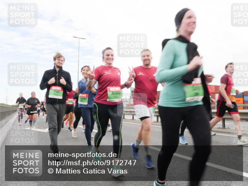 03.10.2025 - Köhlbrandbrückenlauf Matties Gatica Varas http://msf.ph/oto/9172747 03.10.2025 15:22:10 Position 3 8458, 7676, 9510, 21 meine-sportfotos.de