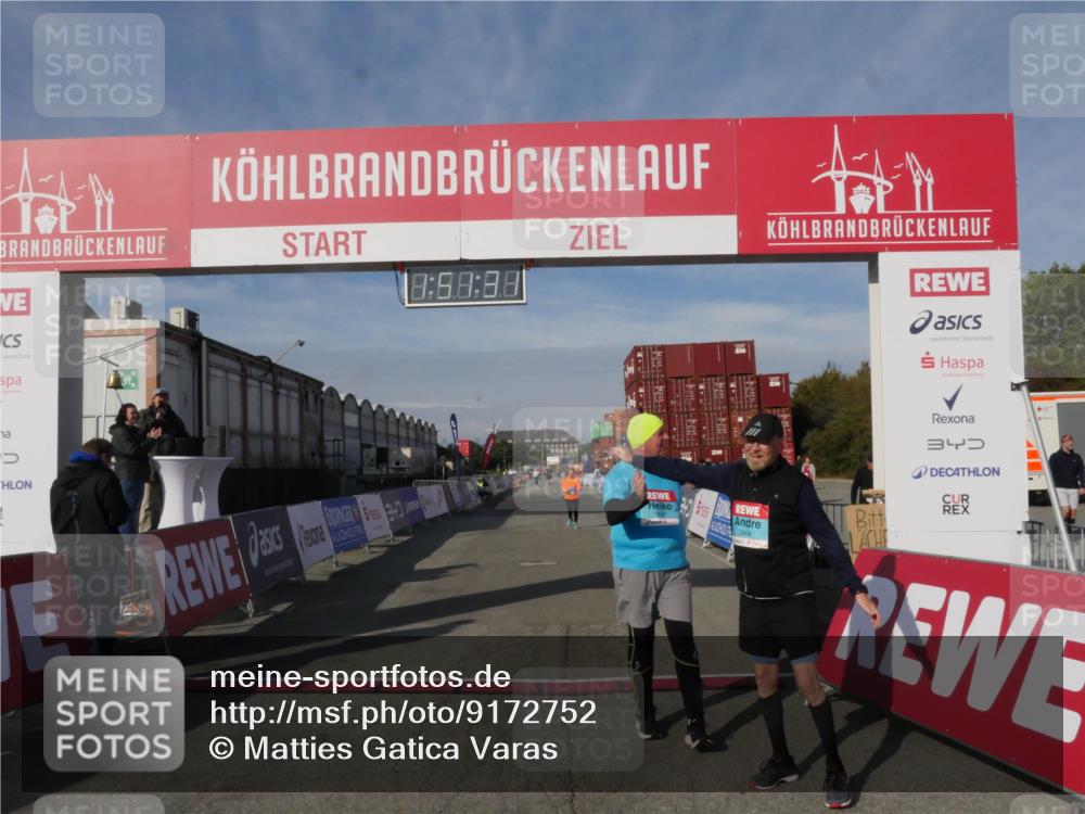 03.10.2025 - Köhlbrandbrückenlauf Matties Gatica Varas http://msf.ph/oto/9172752 03.10.2025 10:51:33 Ziel 2669 meine-sportfotos.de