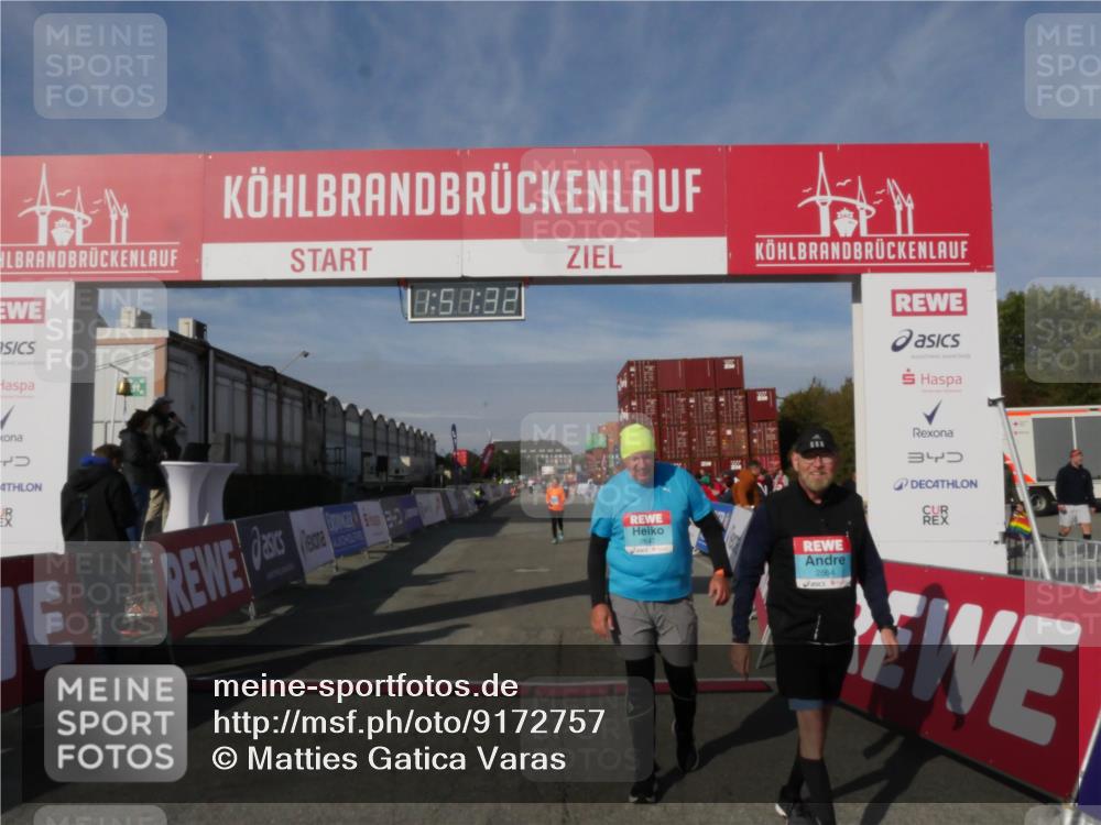 03.10.2025 - Köhlbrandbrückenlauf Matties Gatica Varas http://msf.ph/oto/9172757 03.10.2025 10:51:34 Ziel 2669 meine-sportfotos.de
