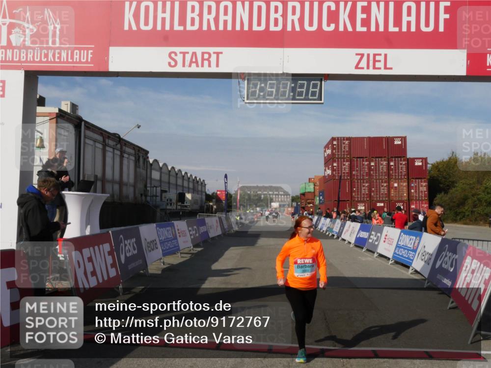 03.10.2025 - Köhlbrandbrückenlauf Matties Gatica Varas http://msf.ph/oto/9172767 03.10.2025 10:51:40 Ziel  meine-sportfotos.de