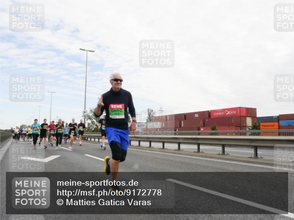 03.10.2025 - Köhlbrandbrückenlauf Matties Gatica Varas http://msf.ph/oto/9172778 03.10.2025 15:22:18 Position 3 8830 meine-sportfotos.de