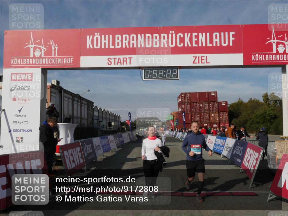 03.10.2025 - Köhlbrandbrückenlauf Matties Gatica Varas http://msf.ph/oto/9172808 03.10.2025 10:52:04 Ziel 2367 meine-sportfotos.de