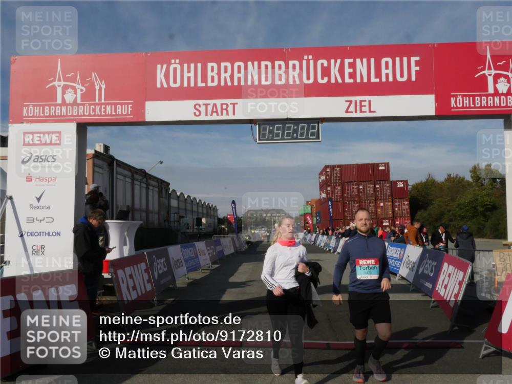 03.10.2025 - Köhlbrandbrückenlauf Matties Gatica Varas http://msf.ph/oto/9172810 03.10.2025 10:52:04 Ziel 2367 meine-sportfotos.de
