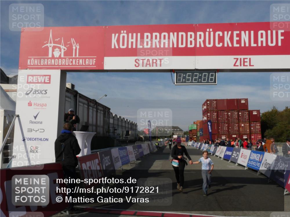 03.10.2025 - Köhlbrandbrückenlauf Matties Gatica Varas http://msf.ph/oto/9172821 03.10.2025 10:52:09 Ziel 2367 meine-sportfotos.de