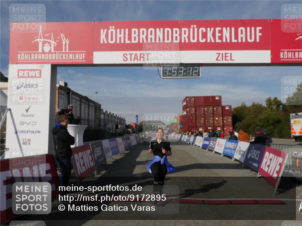 03.10.2025 - Köhlbrandbrückenlauf Matties Gatica Varas http://msf.ph/oto/9172895 03.10.2025 10:53:13 Ziel  meine-sportfotos.de