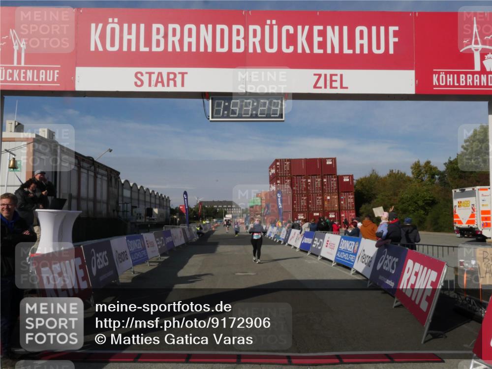 03.10.2025 - Köhlbrandbrückenlauf Matties Gatica Varas http://msf.ph/oto/9172906 03.10.2025 10:53:25 Ziel 2546 meine-sportfotos.de