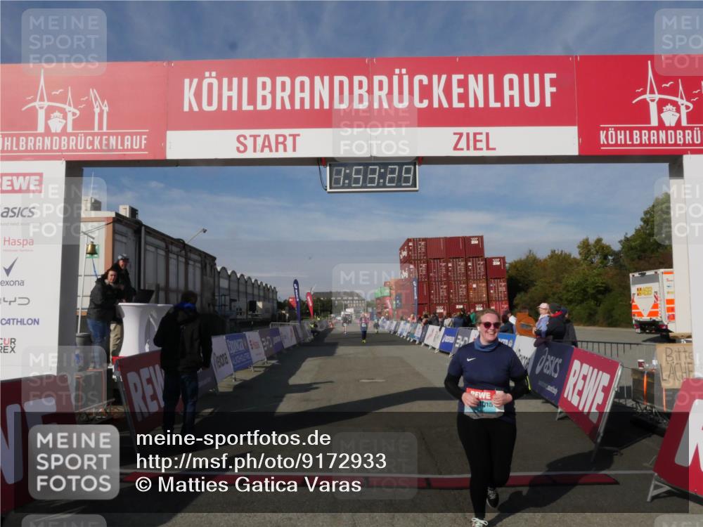 03.10.2025 - Köhlbrandbrückenlauf Matties Gatica Varas http://msf.ph/oto/9172933 03.10.2025 10:53:31 Ziel 2546 meine-sportfotos.de
