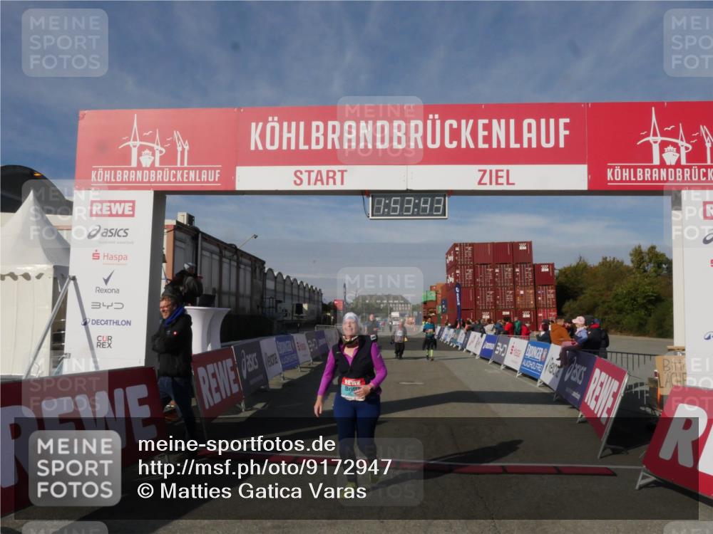 03.10.2025 - Köhlbrandbrückenlauf Matties Gatica Varas http://msf.ph/oto/9172947 03.10.2025 10:53:45 Ziel 2611, 3774 meine-sportfotos.de