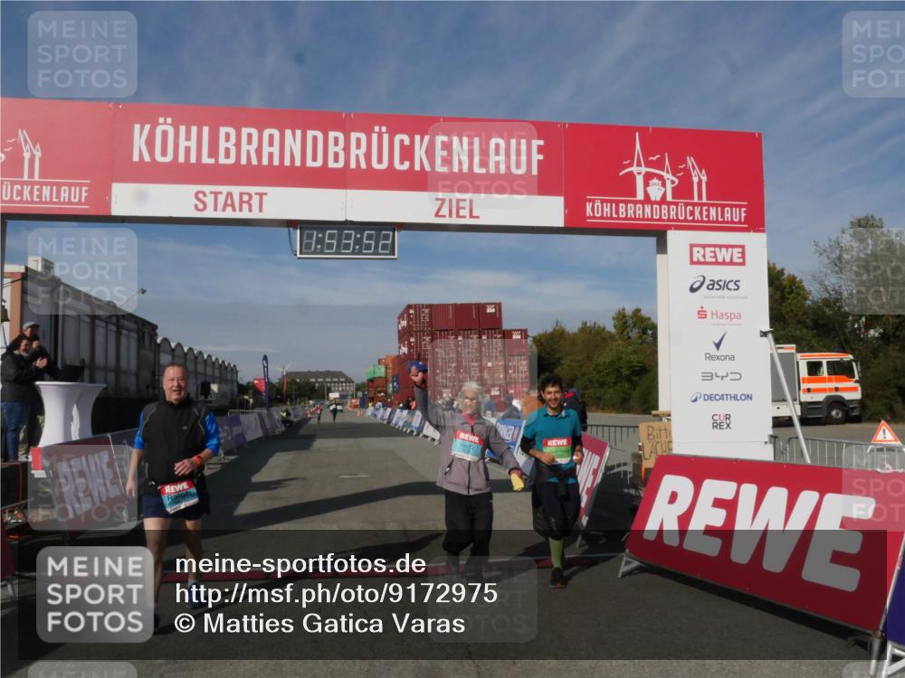 03.10.2025 - Köhlbrandbrückenlauf Matties Gatica Varas http://msf.ph/oto/9172975 03.10.2025 10:53:54 Ziel  meine-sportfotos.de